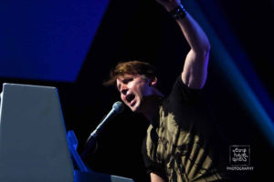 james-blunt_munich_olympiahalle_wearephotographers-20