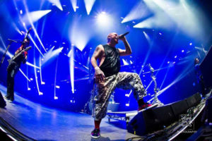 five-finger-death-punch_munich_olympiahalle_wearephotographers-3
